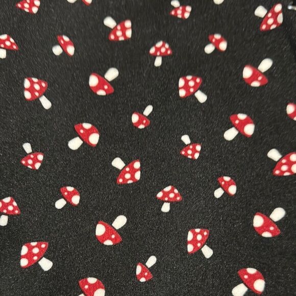 hot topic mushroom 
  Print Black tire up skater  Skirt - Picture 5 of 8